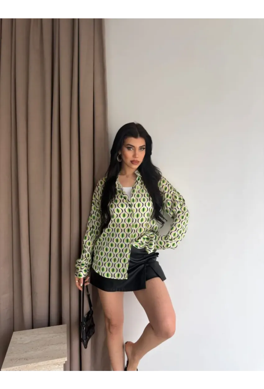 Kadın Yeşil Desenli Saten Gömlek