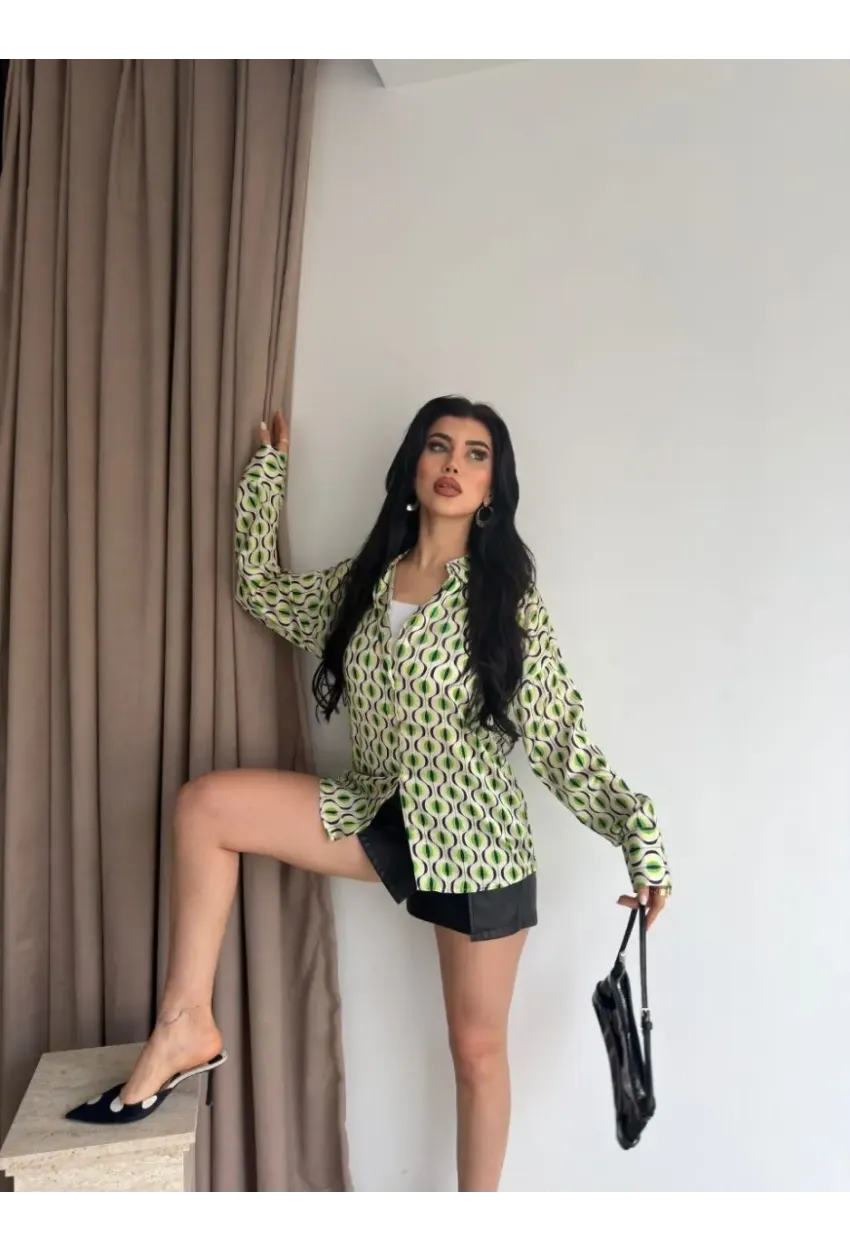 Kadın Yeşil Desenli Saten Gömlek