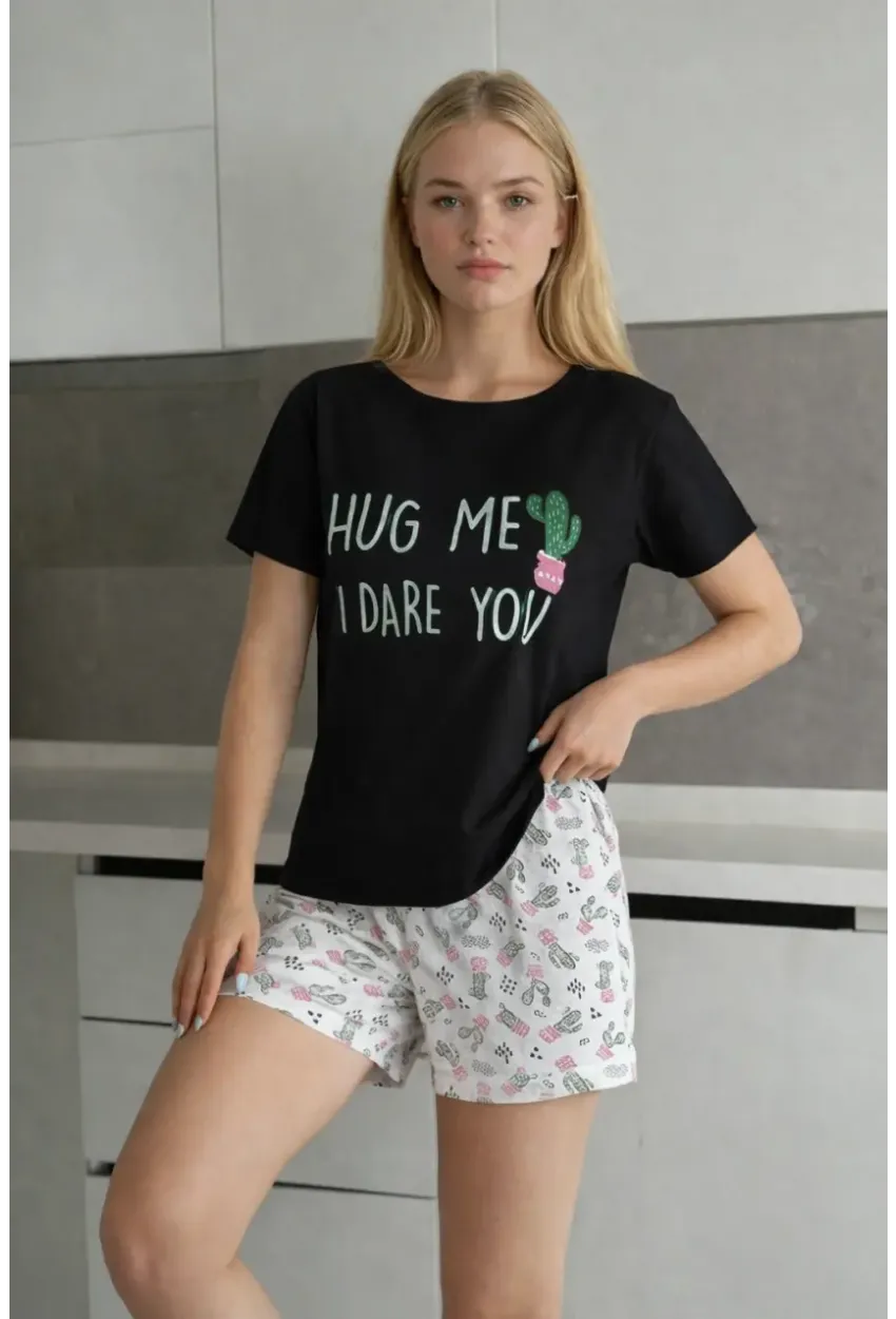 Kısa Kollu Rahat Kesim Pijama Takımı