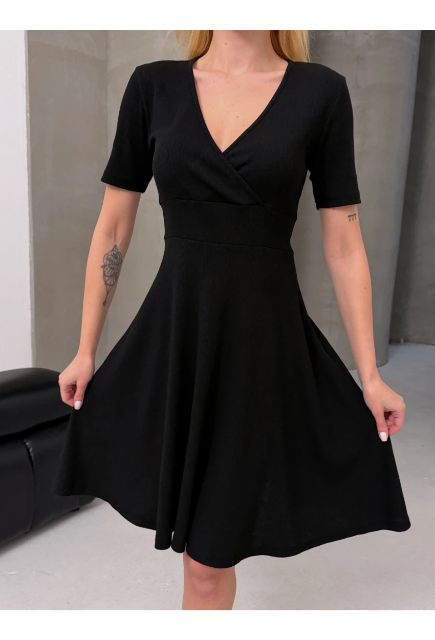 Kruvaze V Yaka Kısa Kollu Kloş Elbise Siyah