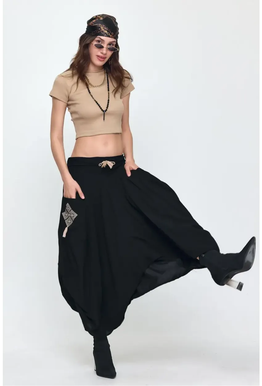 Nakış Detaylı Bağcıklı Cepli Şalvar Etek