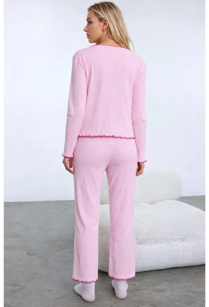 Pamuklu Dantel ve Fiyonk Detaylı Fitilli Örme Pijama Takımı