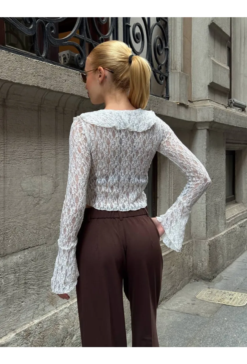 Pervazlı Dantel Kumaş Beyaz Bluz