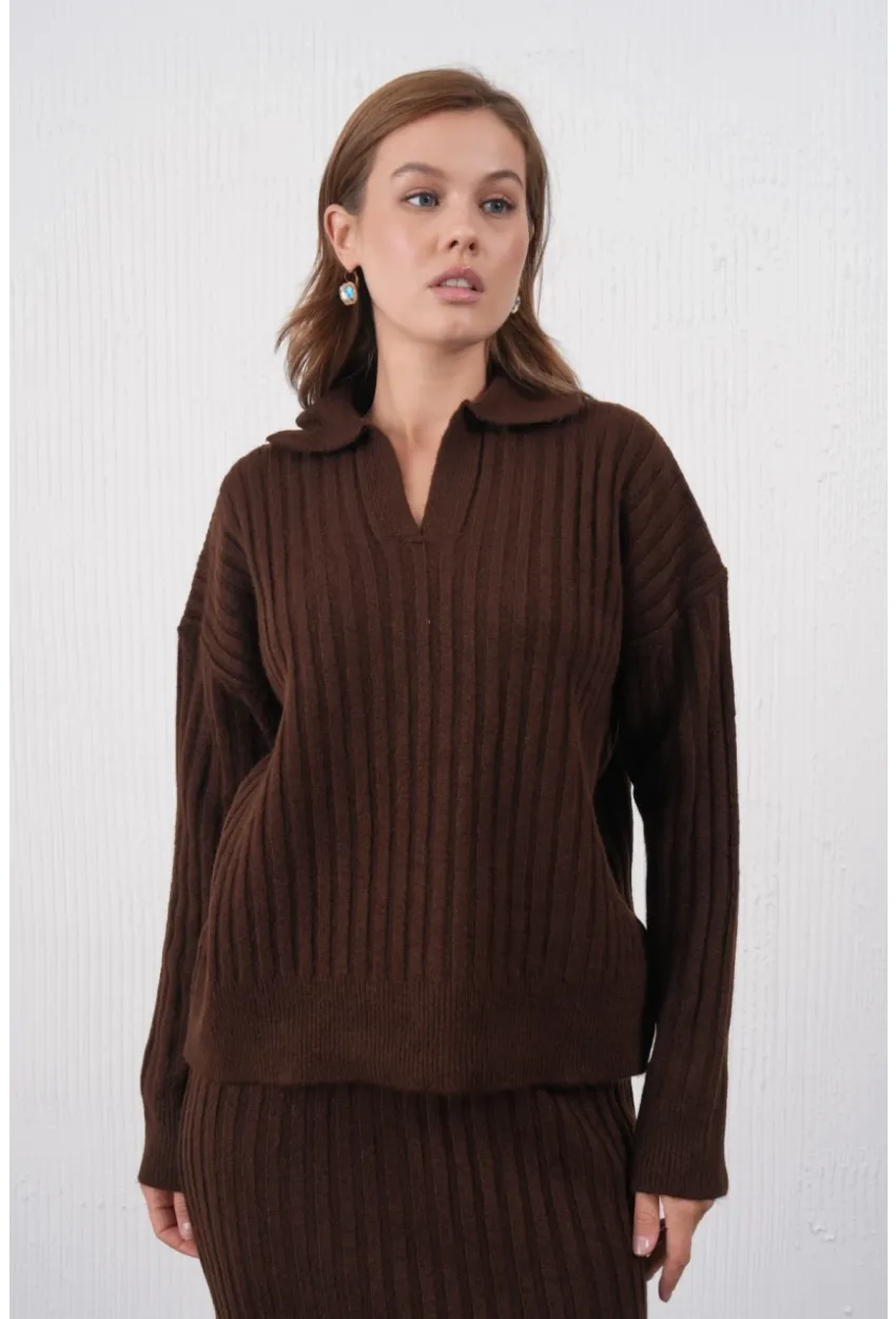 Polo Yaka Yarım Pat Örgü Detay Kazak Etek İkili Triko Takım