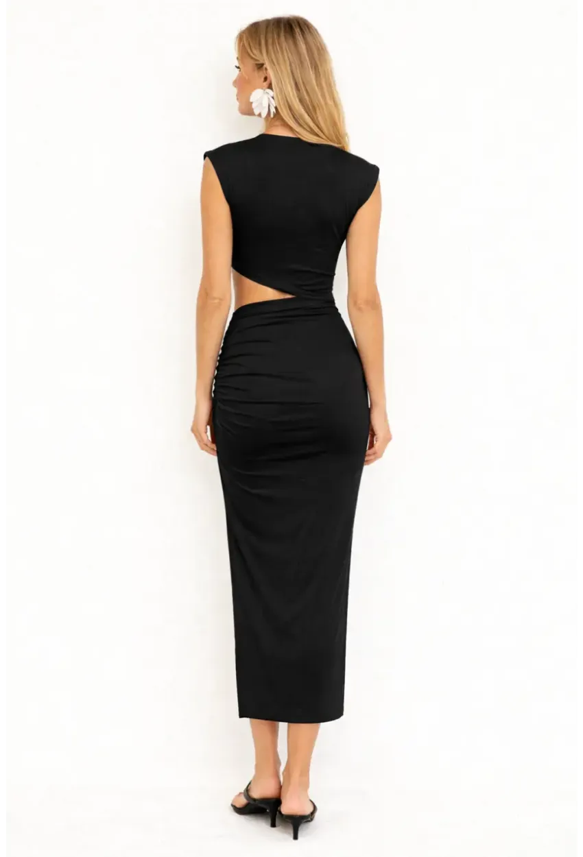 Siyah Cut-Out Detaylı Drapeli Midi Elbise – Vücuda Oturan Şık Tasarım