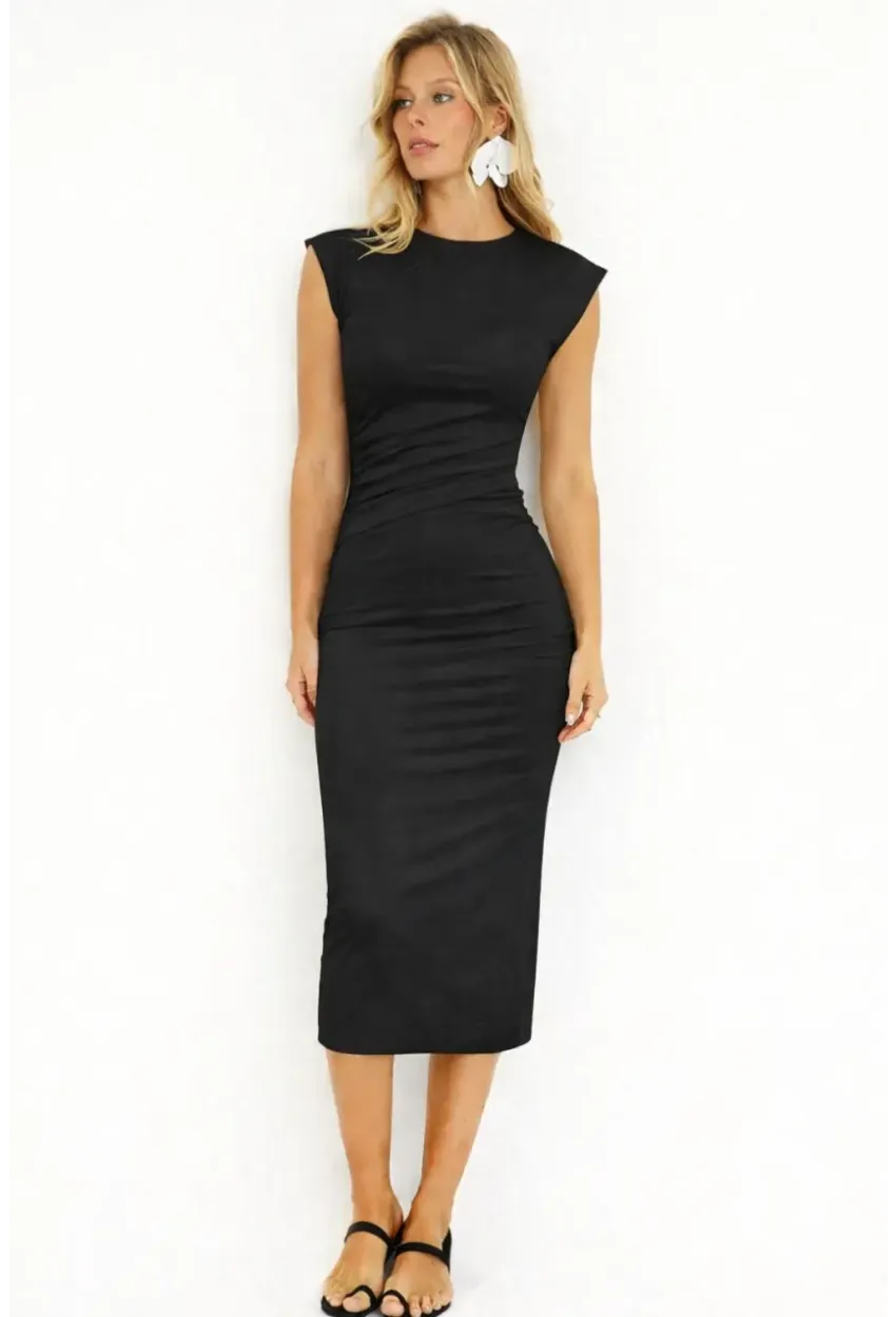 Siyah Cut-Out Detaylı Drapeli Midi Elbise – Vücuda Oturan Şık Tasarım