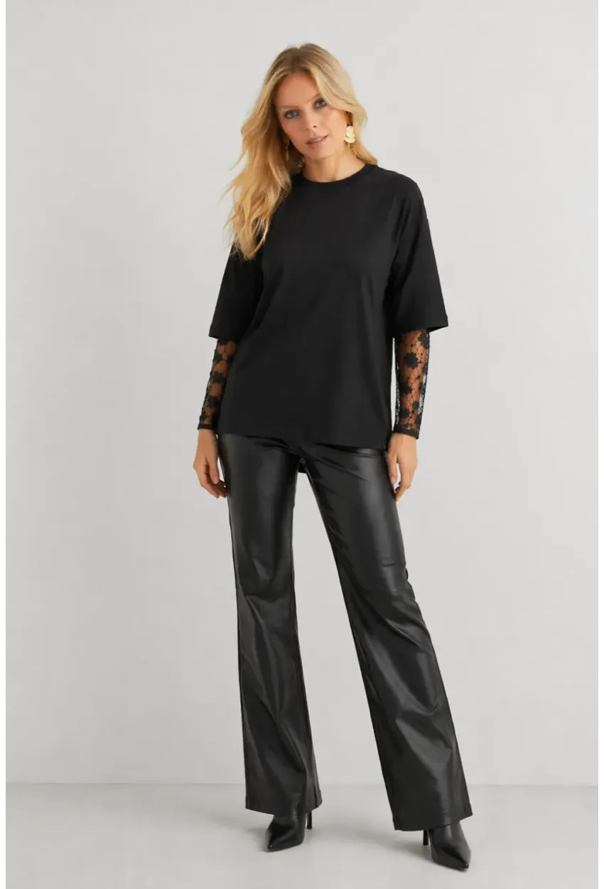 Siyah Dantel Kol Detaylı Oversize Kadın T-Shirt