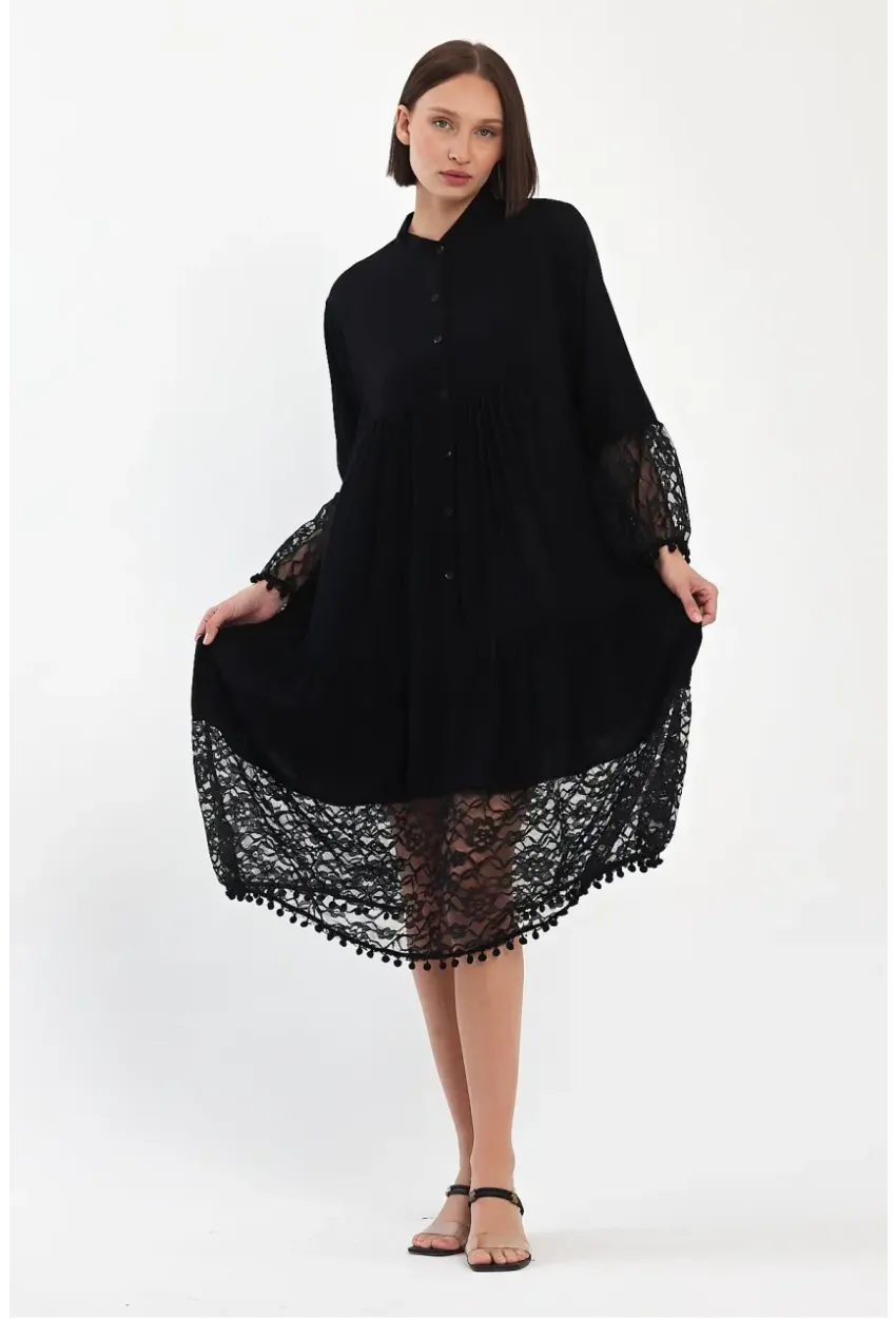 Siyah Hakim Yaka Düğmeli Tül Detaylı Viskon Elbise