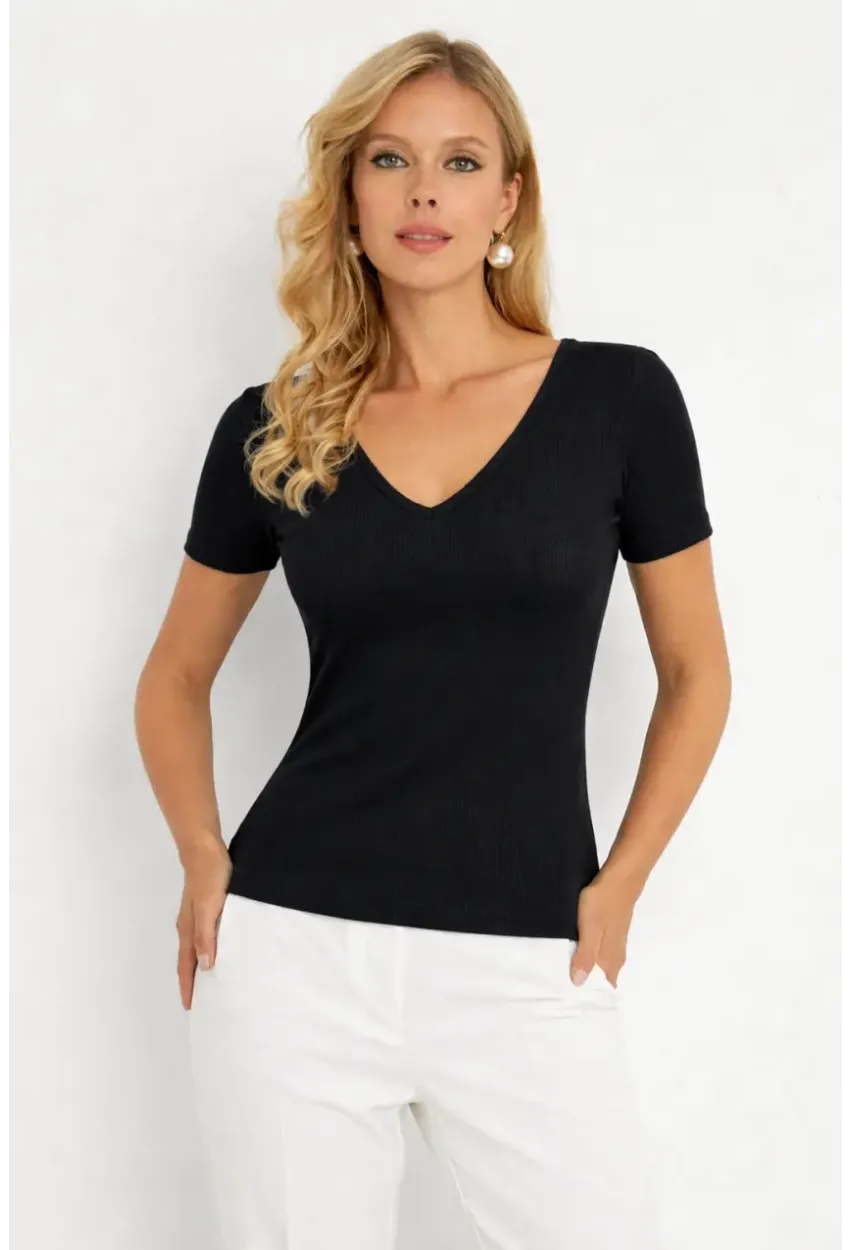 Siyah Kaşkorse V Yaka Dantel Detaylı Kısa Kollu Bluz