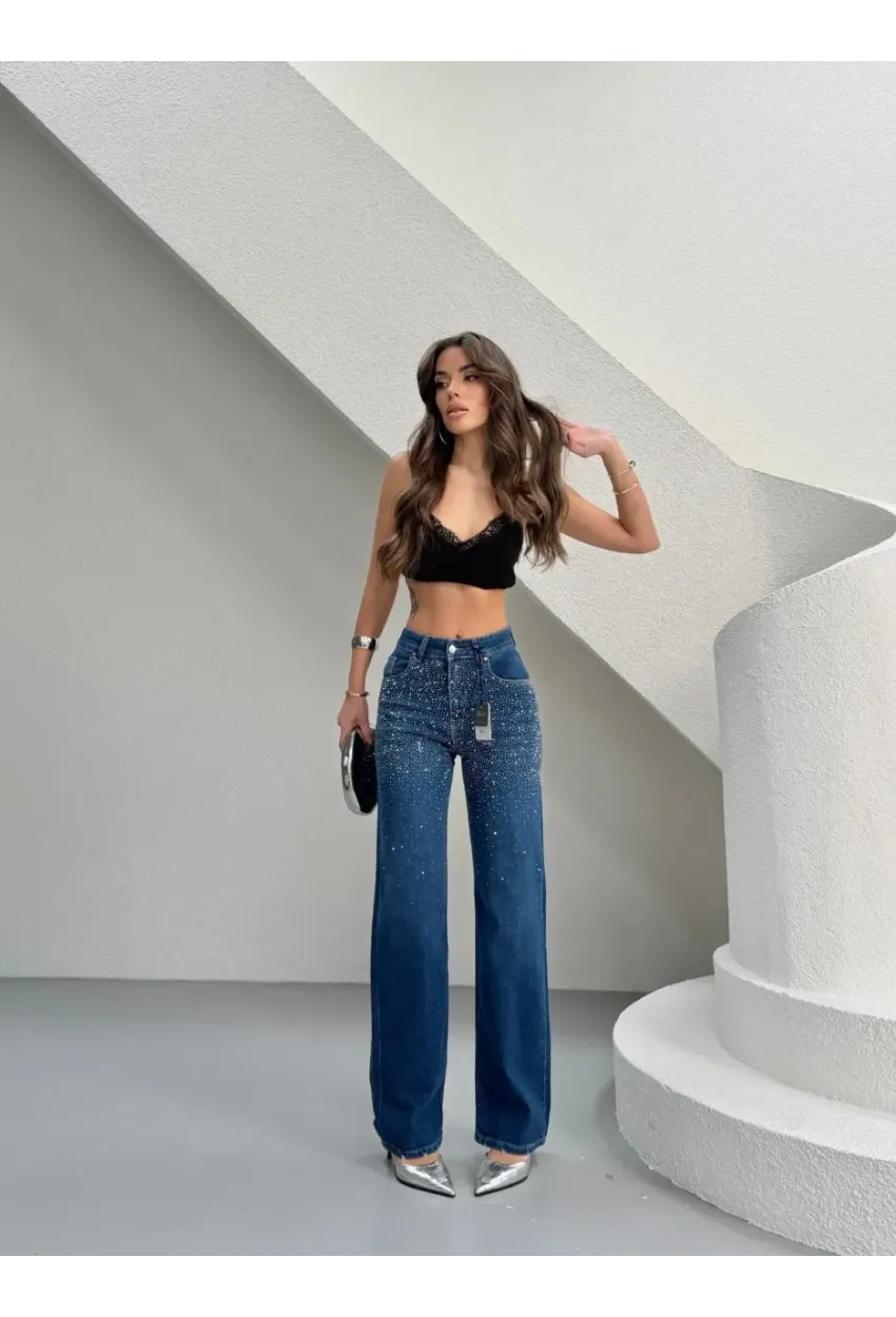 Taşlı Straight Fit Jeans