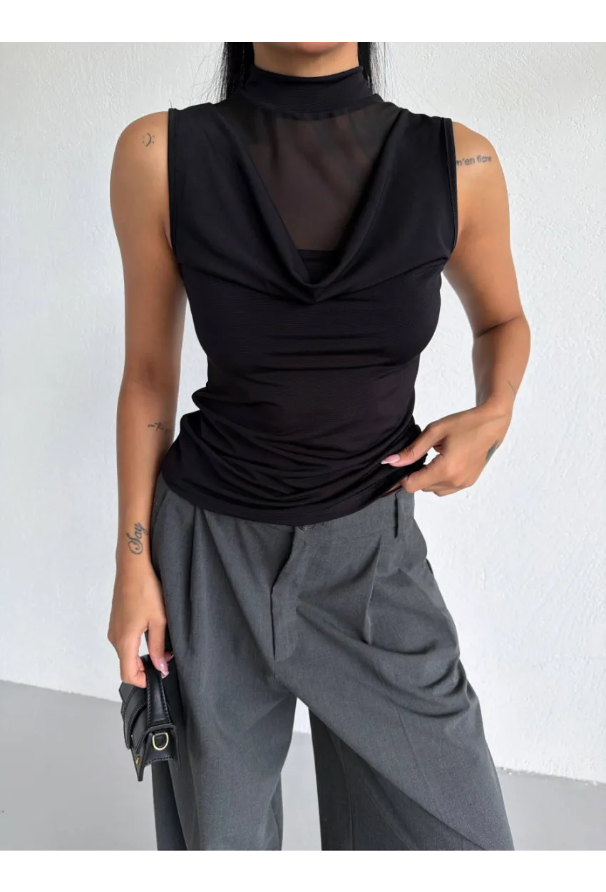 Yaka Tül Detaylı Drapeli Kolsuz Kadın Bluz Siyah