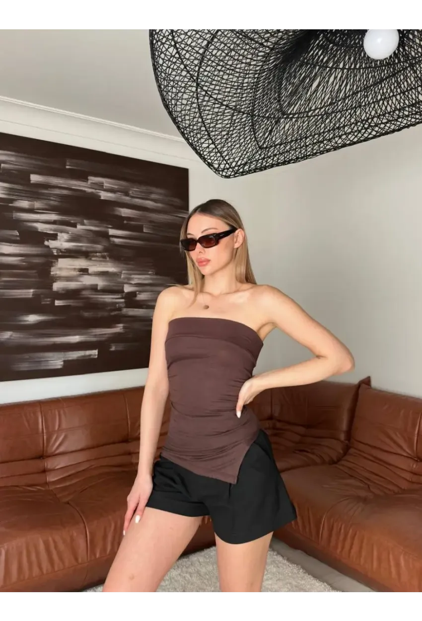 Yanı Büzgü Detay Straplez Bluz