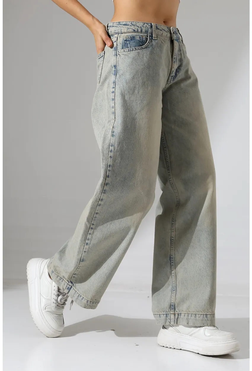 Yüksek Bel Geniş Paça Açık Mavi Yıkamalı Jean Pantolon