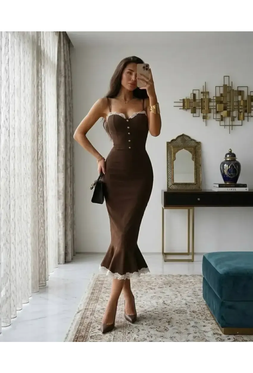 Atlas Kumaş Gloplu Güpür Detay Midi Boy Elbise Kahve