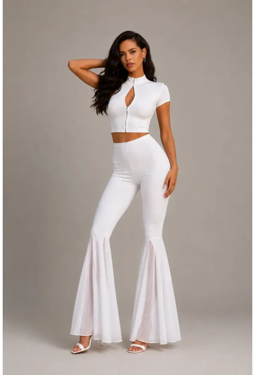 Beyaz Crop Top & İspanyol Paça Pantolon Kadın 2li TakımTakım Beyaz
