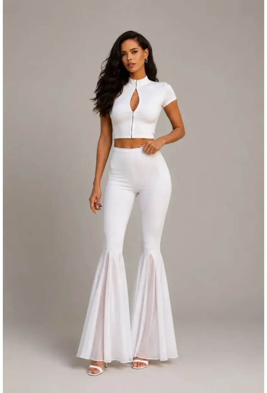 Beyaz Crop Top & İspanyol Paça Pantolon Kadın 2li TakımTakım Beyaz