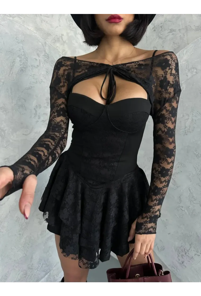 Bolero Detay İçi Şortlu Mini Elbise Siyah