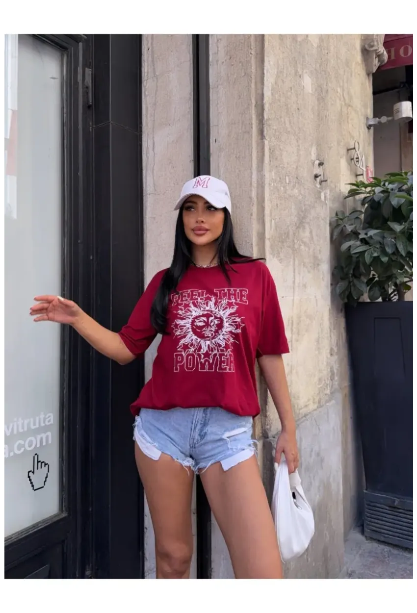 Bordo Güneş Baskılı Oversize Penye T-Shirt – “The Power” Yazılı Trend Tasarım