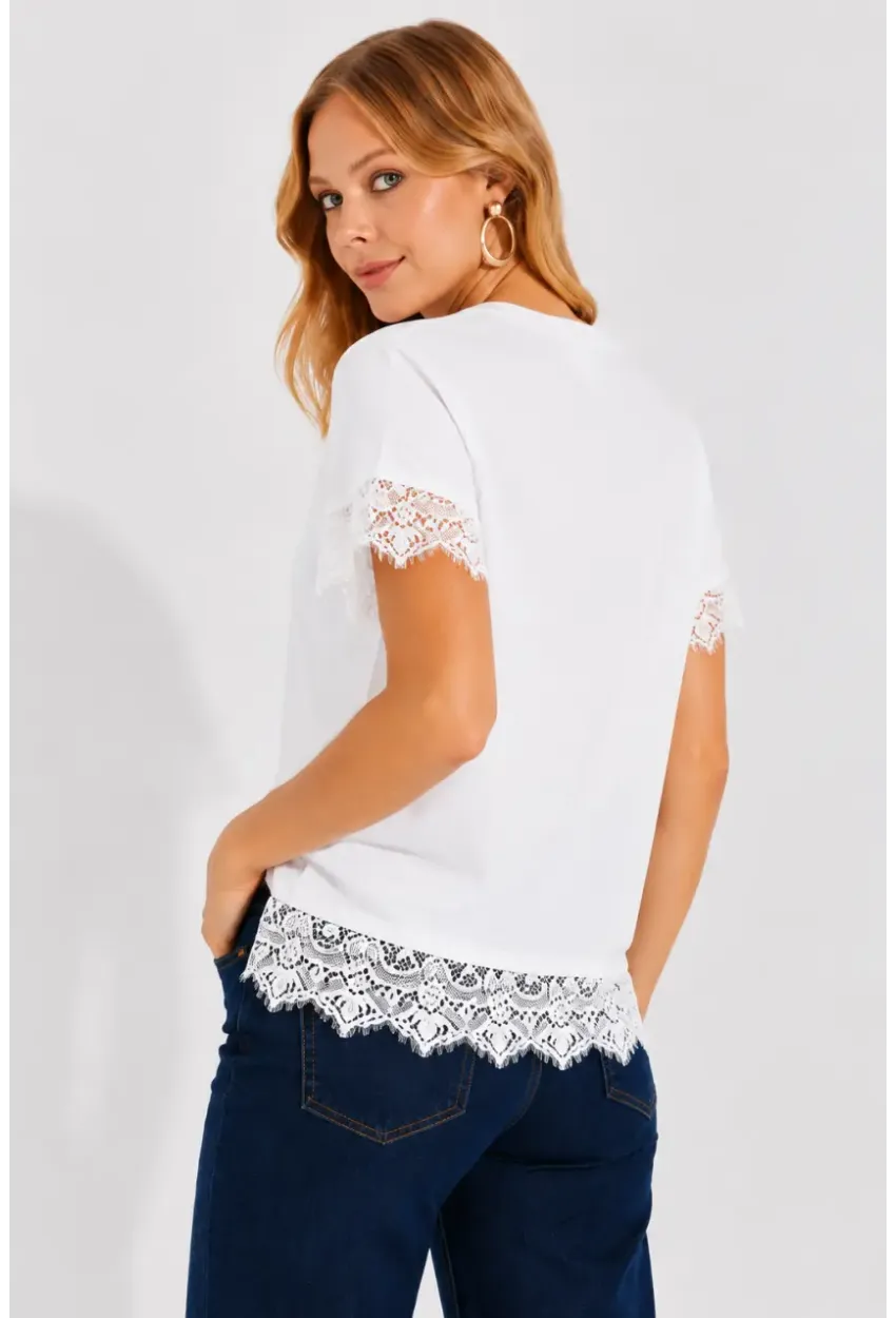 Kadın Eteği Dantel Detay T-shirt Beyaz