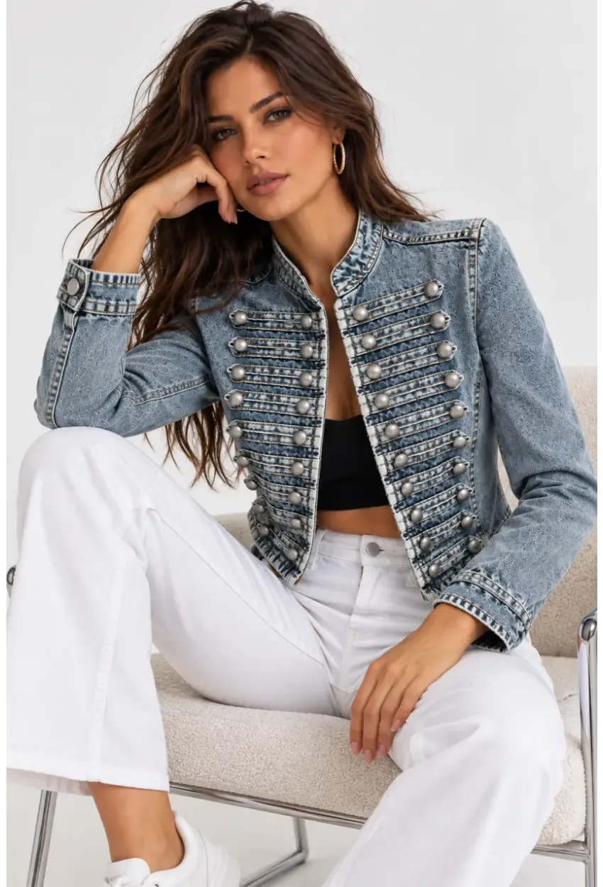 Kadın Premium Metal Düğme Detaylı Crop Denim Ceket