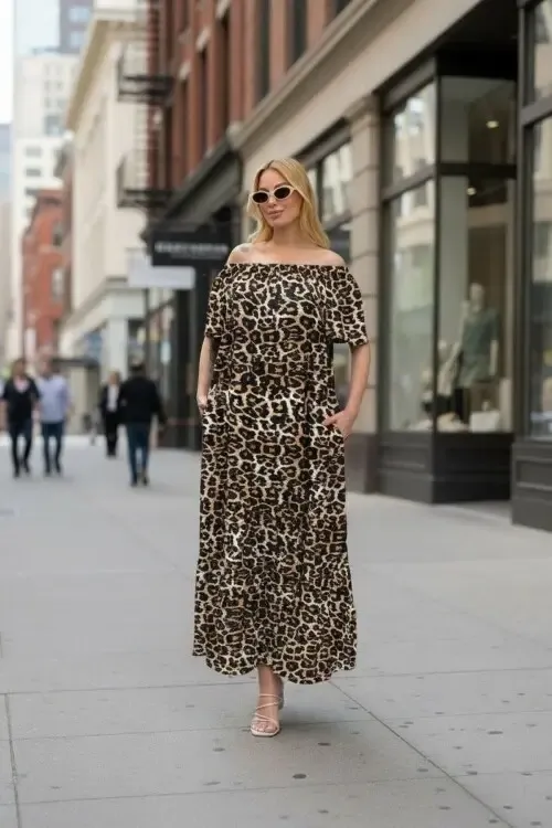 Madonna Yaka Leopar Desenli Maxi Elbise – Rahat Kesim Şık Yazlık Elbise