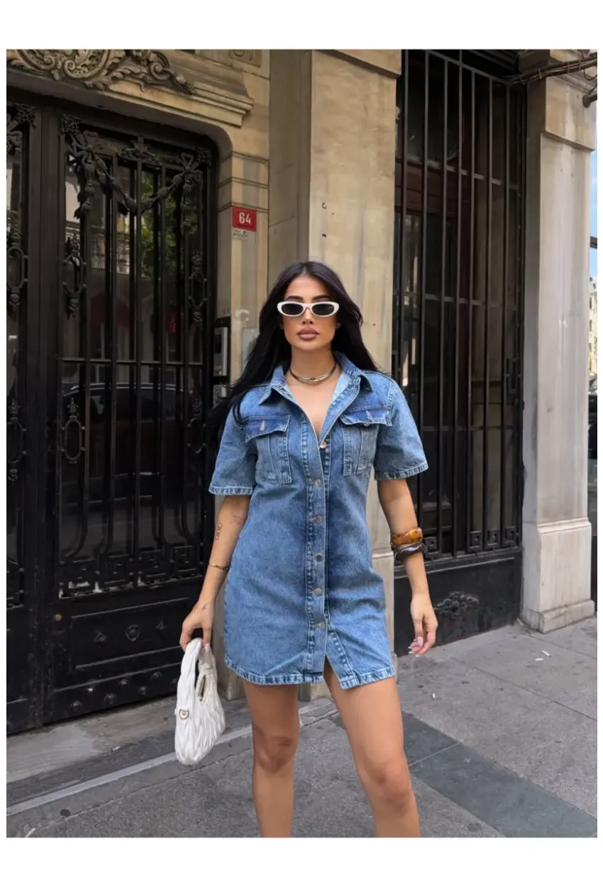 Önü Düğmeli Cepli Mavi Jean Elbise