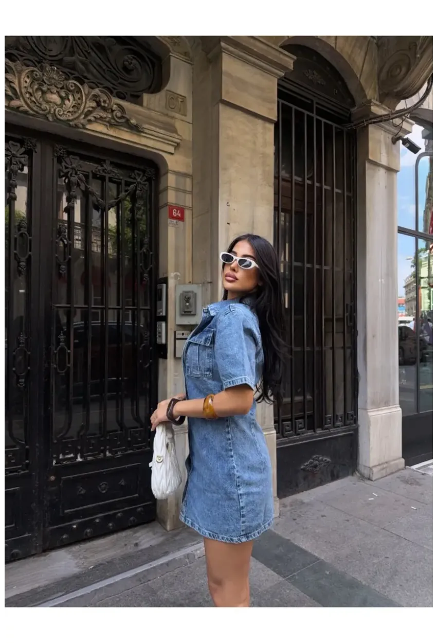 Önü Düğmeli Cepli Mavi Jean Elbise