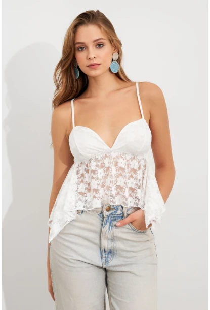 Kadın Beyaz Askılı Dantel Crop Bluz MTK13458