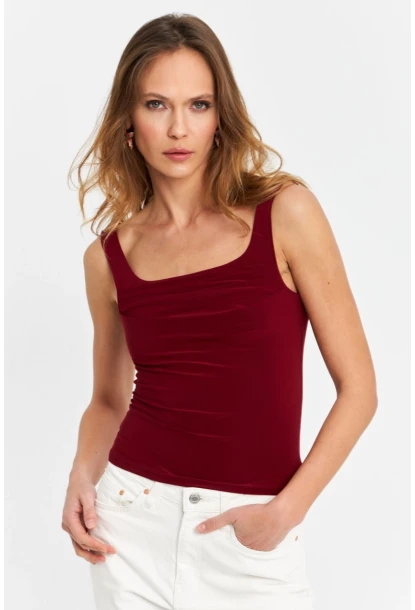 Kadın Bordo Degaje Yaka Askılı Atlet GÇ199