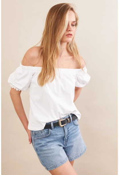 Kadın Ekru Carmen Yaka Balon Kol Bluz SAN106