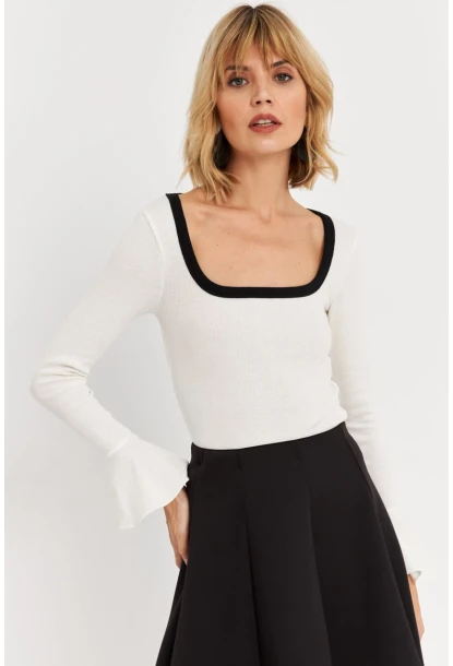 Kadın Ekru Kontrast Yaka İspanyol Kol Bluz ALB3105