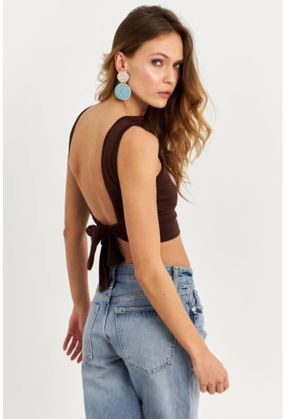 Kadın Kahverengi Sırt Bağlamalı Crop Bluz EY2733