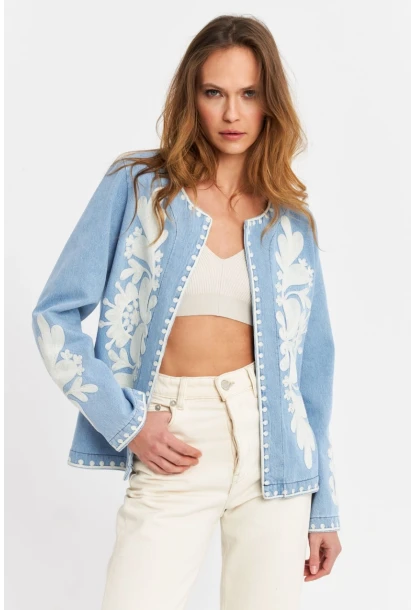 Kadın Mavi Nakışlı Mevsimlik Denim Premium Ceket QS5583