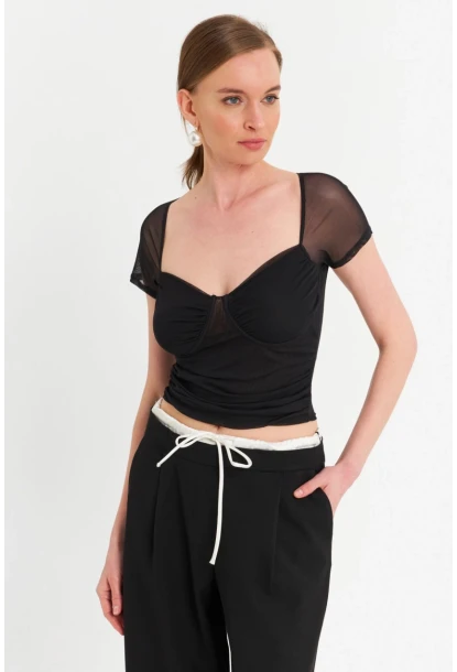 Kadın Siyah Büzgülü Tül Crop Bluz TPG04