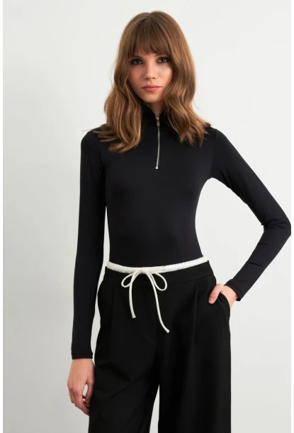 Kadın Siyah Fermuarlı Basic Body CY353