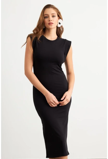 Kadın Siyah Kolsuz Basic Midi Elbise FLU7109