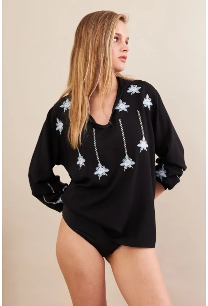 Kadın Siyah Nakışlı Bluz MPC1345