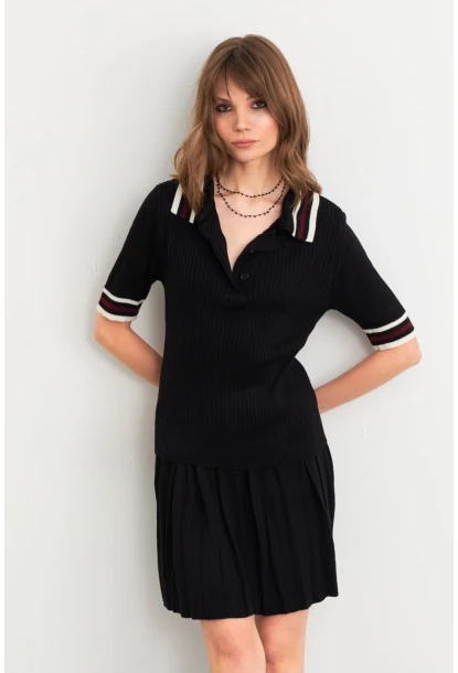 Kadın Siyah Polo Yaka Etekli Takım SF2558