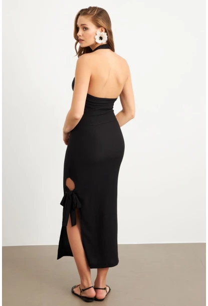 Kadın Siyah Yırtmaçlı Bürümcük Midi Elbise EY3098
