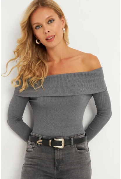 Kadın Antrasit Madonna Yaka Kaşkorse Bluz XL2210