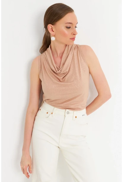 Kadın Bej Sırt Pencereli Desenli Bluz LPP1021