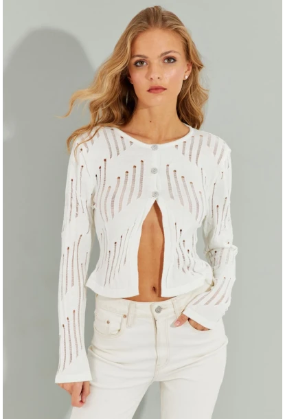 Kadın Beyaz Ajurlu Kısa Hırka SF2511