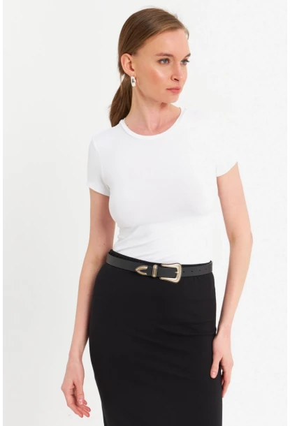 Kadın Beyaz Basic T-Shirt FLS07