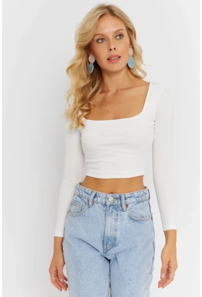 Kadın Beyaz Kare Yaka Crop Bluz CG362