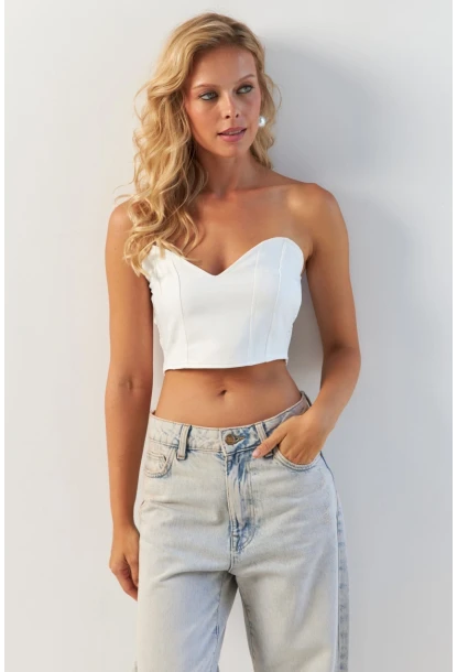Kadın Beyaz Sırtı Gipeli Crop Bluz NH24754