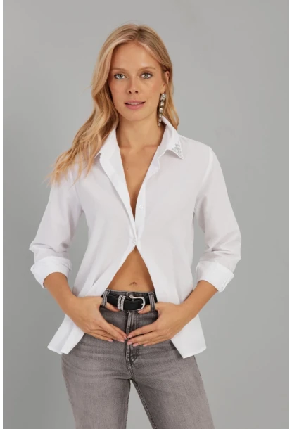 Kadın Beyaz Taş Detaylı Gömlek ZER402