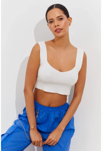Kadın Beyaz Triko Crop Atlet YV118