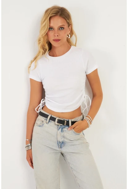 Kadın Beyaz Yanları Büzgülü Kaşkorse Bluz AYD355