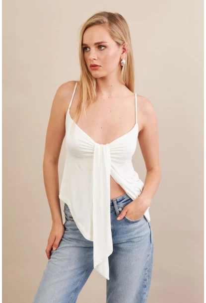 Kadın Ekru Büzgülü Asimetrik Bluz ZH172