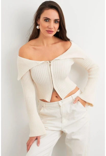 Kadın Ekru Devrik Yaka Kısa Hırka TEM103